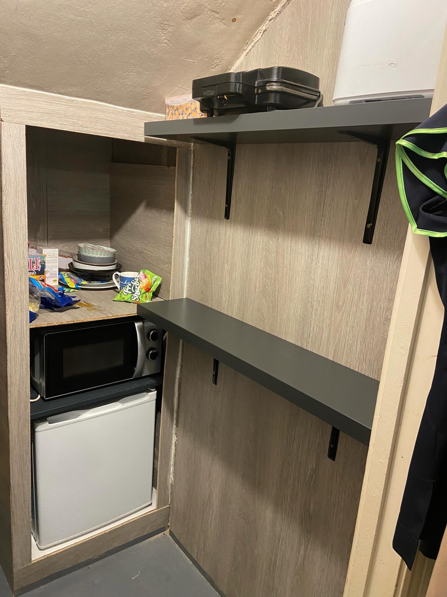 Painting & Trim Work